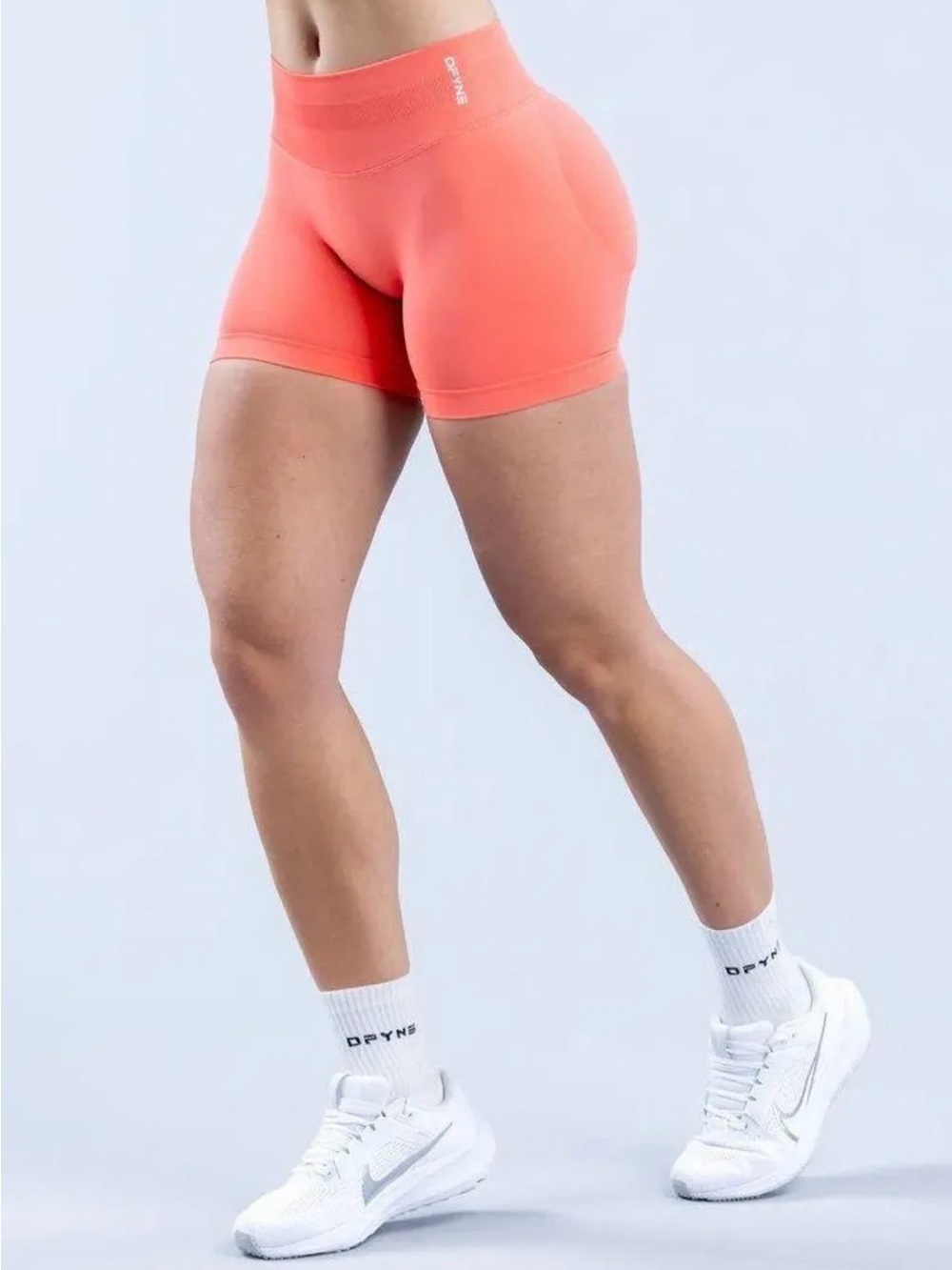 Dfyne Impact 4.5 Shorts in Coral (DISCONTINUED)